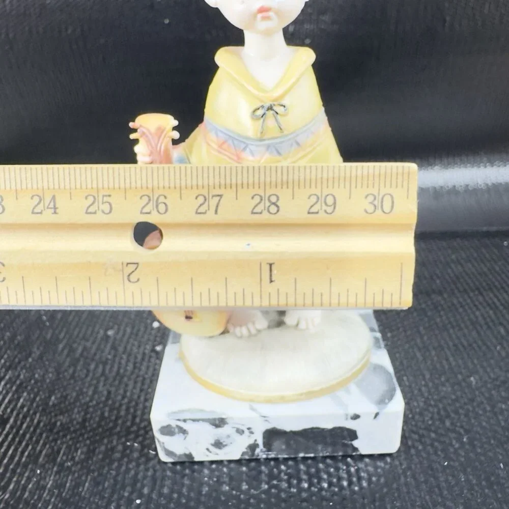 Simonelli Fontanini Carrara Marble Base Depose‎ Italy Figurine Boy Poncho Figure
